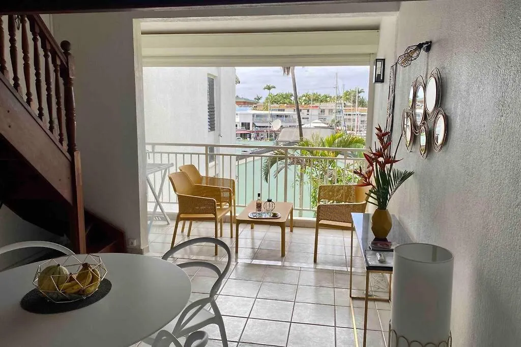 Magnifique T3 Renove Vue Mer Marina Pointe Du Bout Apartment Les Trois-Ilets