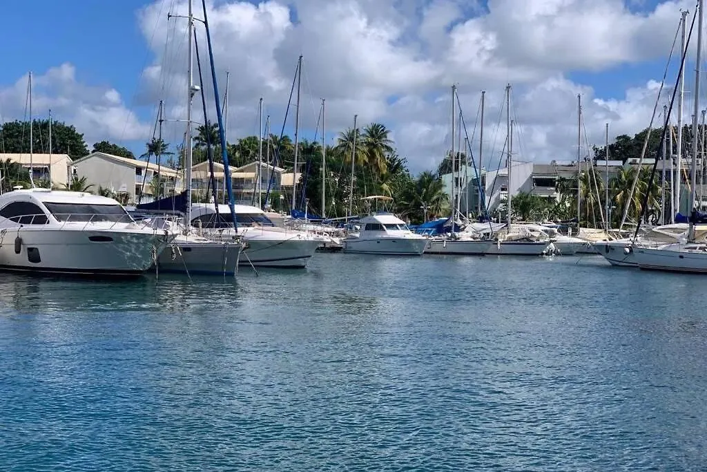 Magnifique T3 Renove Vue Mer Marina Pointe Du Bout Apartment Les Trois-Ilets Martinique