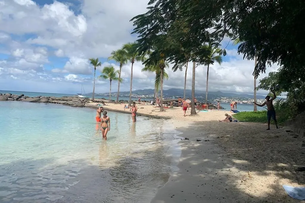 Magnifique T3 Renove Vue Mer Marina Pointe Du Bout Apartment Les Trois-Ilets